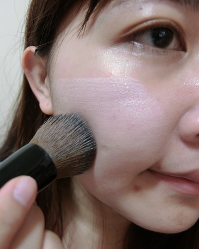 美寶蓮夢(mèng)幻奇跡控油透潤(rùn)持妝乳怎么樣？好用嗎？
