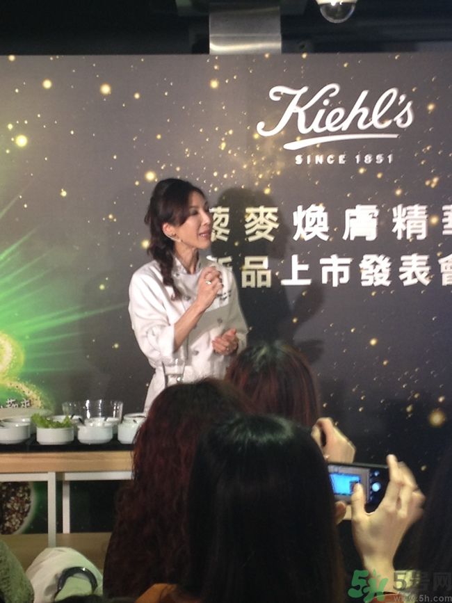 科顏氏藜麥煥膚精華怎么樣？科顏氏藜麥煥膚精華好用嗎