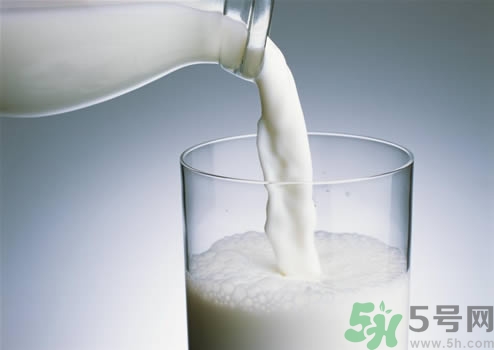 如何在家自制補(bǔ)水面膜？自制的面膜好用嗎？