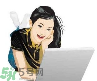 整天對(duì)著電腦，怎么減少對(duì)皮膚的傷害？