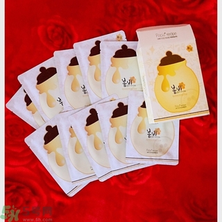 春雨黑面膜能天天用嗎？春雨黑蜂蜜面膜掉色精華液是黑色嗎？