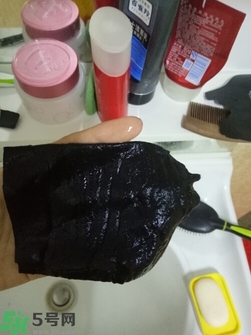 歐尚坊黑面膜怎么樣？歐尚坊黑蒜竹炭蠶絲面膜好用嗎？