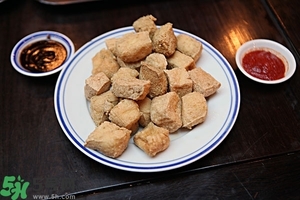臭豆腐能帶上飛機(jī)嗎？坐飛機(jī)能帶臭豆腐嗎？