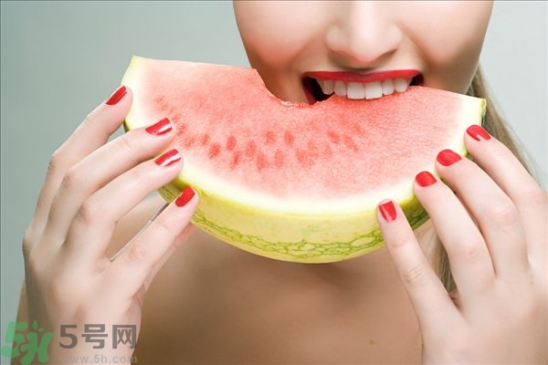 吃西瓜有什么壞處？吃西瓜的禁忌有哪些？