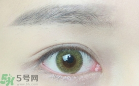 單眼皮怎么變雙眼皮了？單眼皮上面有一條線