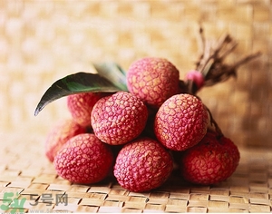 吃荔枝有什么壞處？荔枝的功效與禁忌