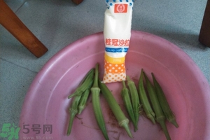 夏天秋葵怎么做好吃？秋葵在夏天怎么做？
