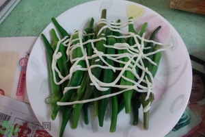 夏天秋葵怎么做好吃？秋葵在夏天怎么做？