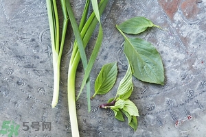 隔夜的韭菜能吃嗎？韭菜炒熟后第二天能吃嗎？