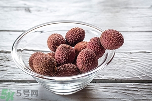 荔枝吃多了會(huì)上火嗎?怎么吃荔枝不上火？