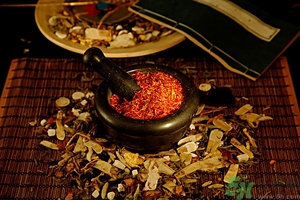 陳皮長(zhǎng)霉還可以吃嗎？陳皮上有發(fā)霉了怎么辦？