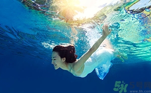 潛水能化妝嗎？女生潛水可以不可以化妝？