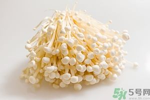 吃金針菇要注意什么？金針菇的食用禁忌