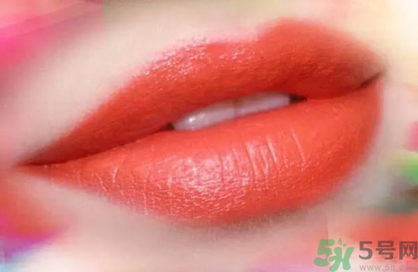 怎么選擇適合自己的口紅顏色？口紅顏色怎么選？