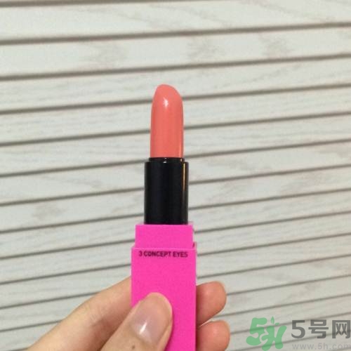 怎么選擇適合自己的口紅顏色？口紅顏色怎么選？