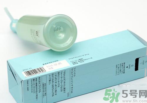 卸妝油怎么用？卸妝油的正確使用方法