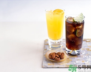 可樂第二天還可以喝嗎？隔夜的碳酸飲料可以喝嗎？