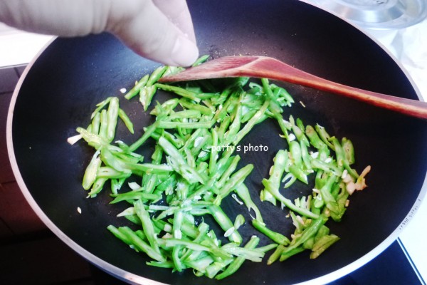 豆角隔夜還能吃嗎？隔夜的豆角能吃嗎？