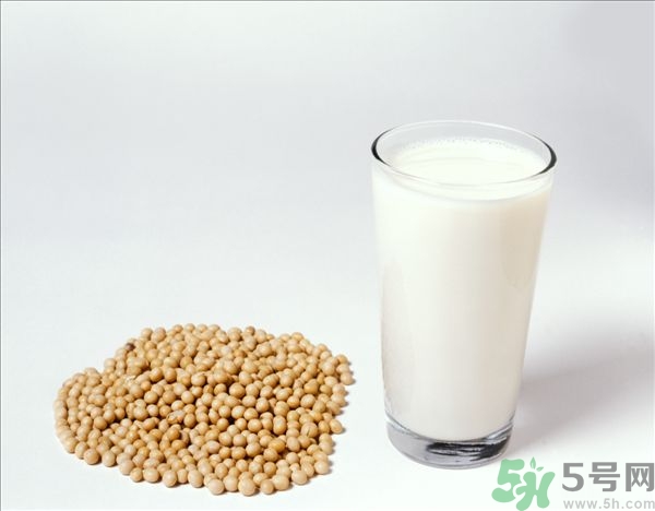 黃豆怎么做豐胸？黃豆怎么吃才豐胸？