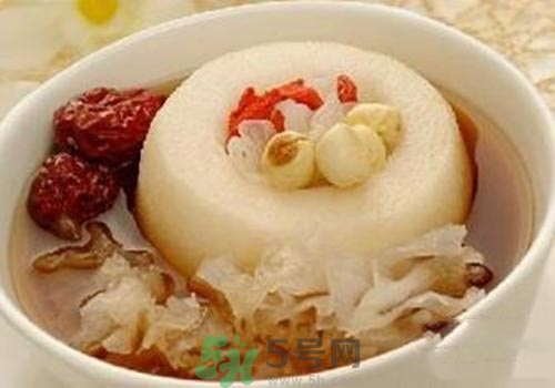 冰糖雪梨要去核嗎？燉冰糖雪梨要去核嗎？