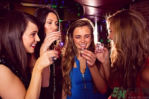 怎么樣可以提高酒量？提高酒量的方法有哪些？
