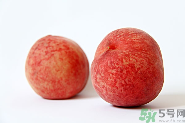桃子裂口是什么原因？表面有裂口的桃子能吃嗎？