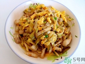 如何自制榨菜？新鮮榨菜怎么吃？