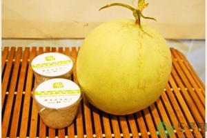 香瓜里面有紅點(diǎn)能吃嗎？香瓜瓤里面有紅點(diǎn)還能吃嗎？