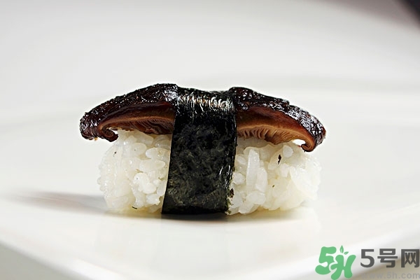紫菜會(huì)發(fā)霉嗎？吃紫菜有什么好處和壞處？
