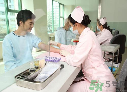獻(xiàn)血后可以洗澡嗎？抽血后可以洗澡嗎？