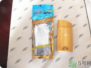 安耐曬為什么那么稀？安耐曬是水狀液體的嗎？