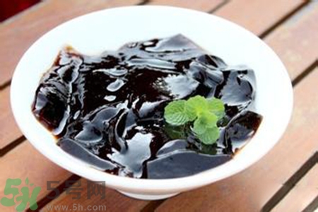 仙草是熱性還是涼性？仙草是涼性的嗎？
