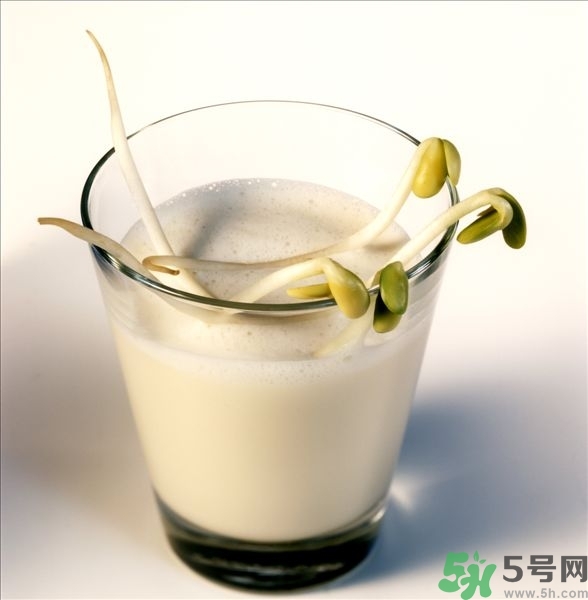 黃豆芽能涼拌嗎？涼拌黃豆芽的家常做法