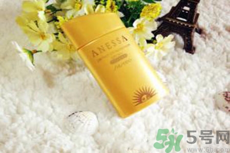 安耐曬適合什么膚質(zhì)？安耐曬防曬霜適合敏感肌膚嗎？
