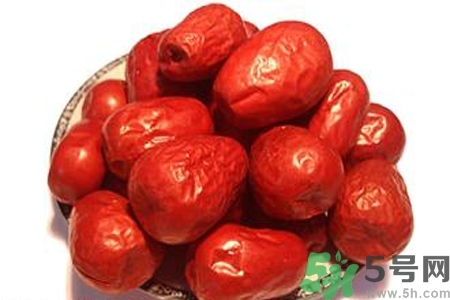 夏天濕氣重吃什么好？夏天濕氣重不能吃什么？