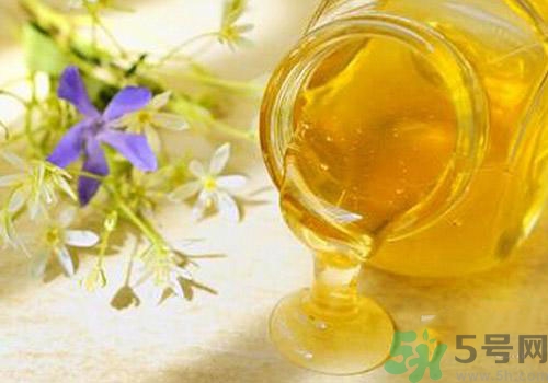 蜂蜜起泡沫是怎么回事？蜂蜜起泡沫能吃嗎？