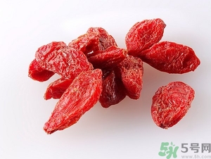 枸杞泡茶喝有什么好處？枸杞怎么泡茶呢？