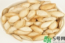 吃南瓜子的好處？吃南瓜子的壞處？