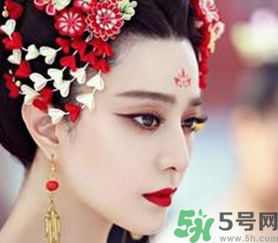 丹鳳眼是什么樣的？丹鳳眼怎么化妝好看？