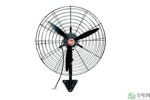 吹空調(diào)咳嗽怎么辦？吹空調(diào)好還是吹電扇好？