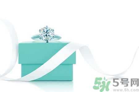 七夕情人節(jié)送什么給女朋友好呢？