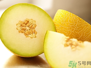 哈密瓜籽能吃嗎？哈密瓜酸了還能吃嗎？