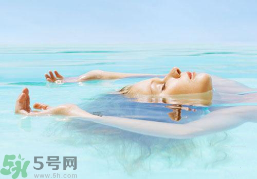游泳會(huì)得紅眼病嗎？游泳會(huì)不會(huì)得紅眼??？