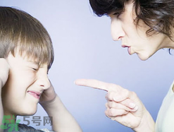 孩子性格內(nèi)向懦弱怎么辦？孩子性格內(nèi)向懦弱的原因？
