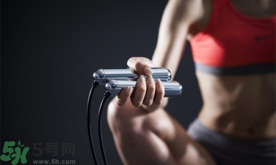 女生跳繩要注意什么？跳繩要注意什么？