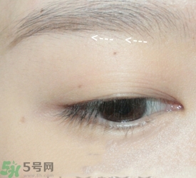 戴眼鏡怎么化妝？眼鏡妝怎么畫(huà)