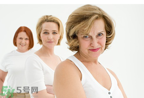 女人絕經(jīng)后怎么過性生活？女人絕經(jīng)后可以過性生活嗎？