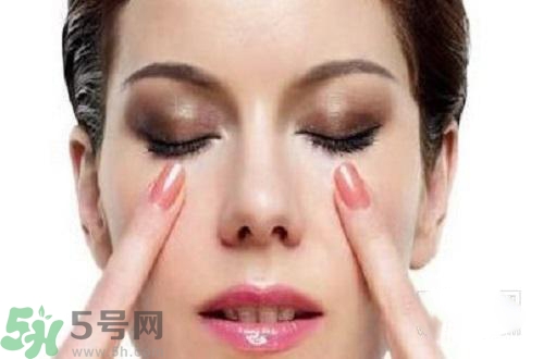 秋季眼睛干澀怎么辦？秋季眼睛干澀怎么調(diào)理？
