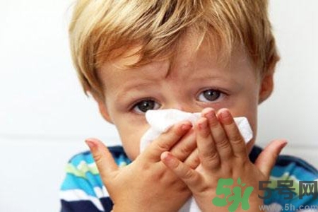 過敏性鼻炎的高發(fā)人群有哪些？如何預防過敏性鼻炎？