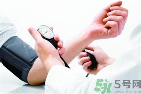 腦出血的護(hù)理措施有哪些？腦出血的飲食護(hù)理是什么？